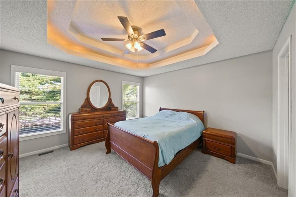 Photo 15 of 28 - 1612 Chowning Drive