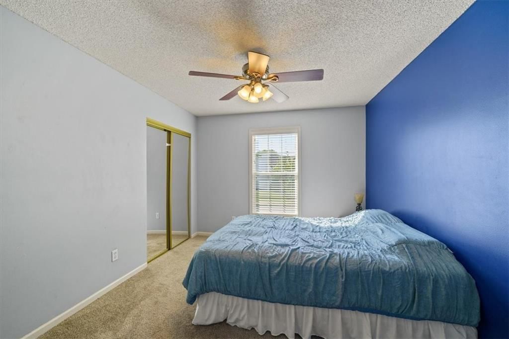 Photo 18 of 28 - 1612 Chowning Drive