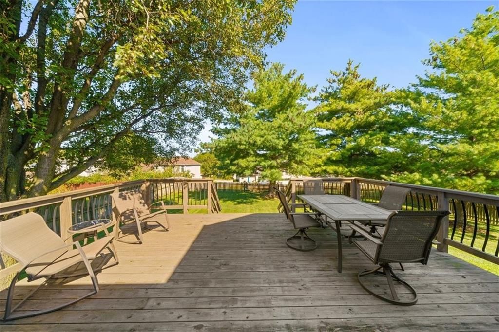 Photo 22 of 28 - 1612 Chowning Drive