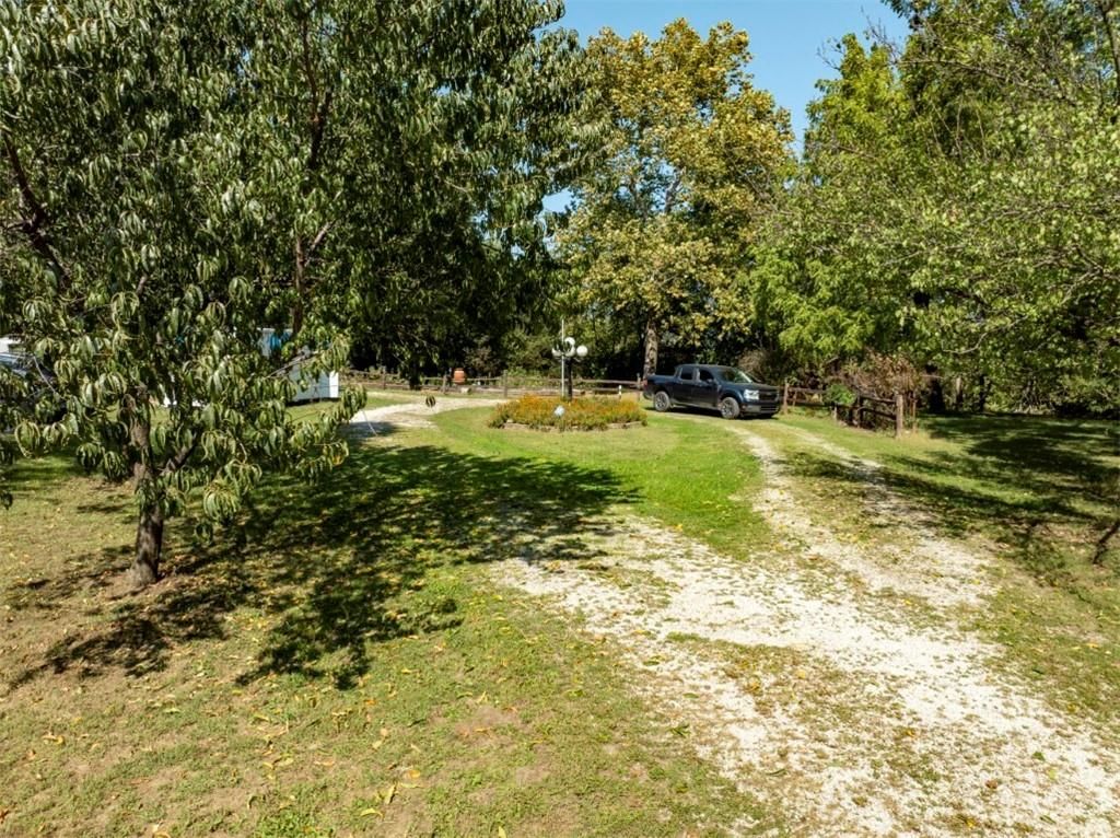 2700 S Eisenhower Avenue — photo 9