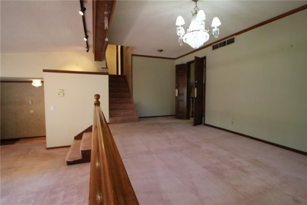 2700 S Eisenhower Avenue — photo 48
