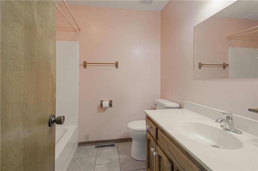 1 Emmy Lane — photo 18