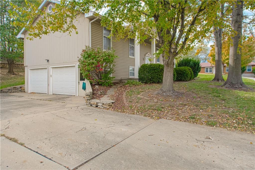 1 Emmy Lane — photo 38