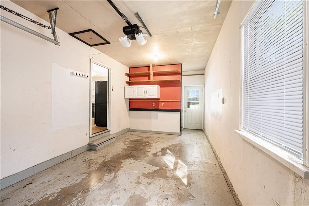 Photo 24 of 27 - 7722 NE 55th Street