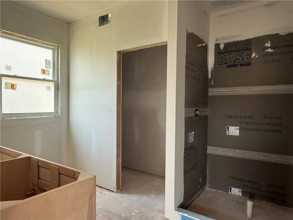 31538 W 86th Street — photo 12