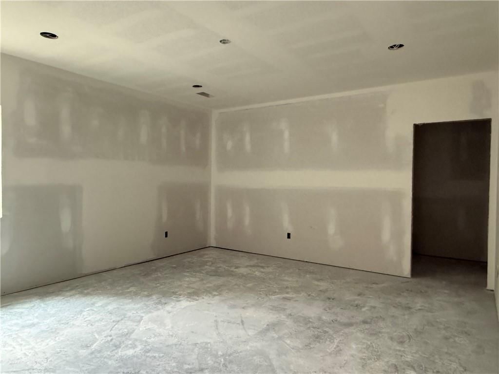 31538 W 86th Street — photo 18