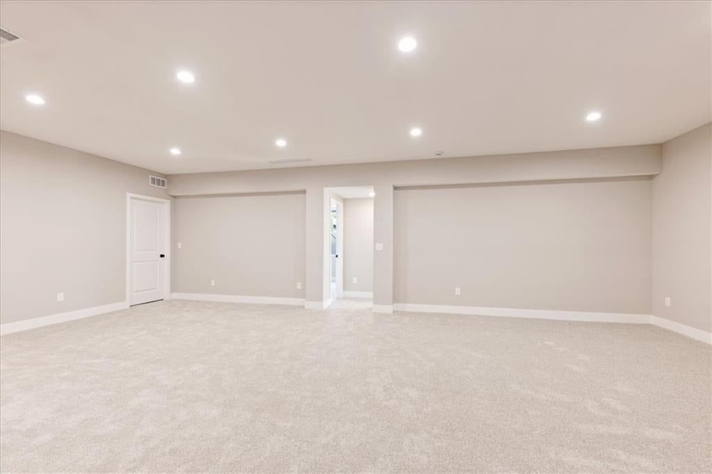 31401 W 85th Terrace — photo 24