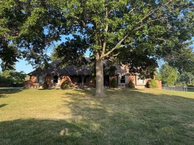 13719 Alhambra Street — photo 2