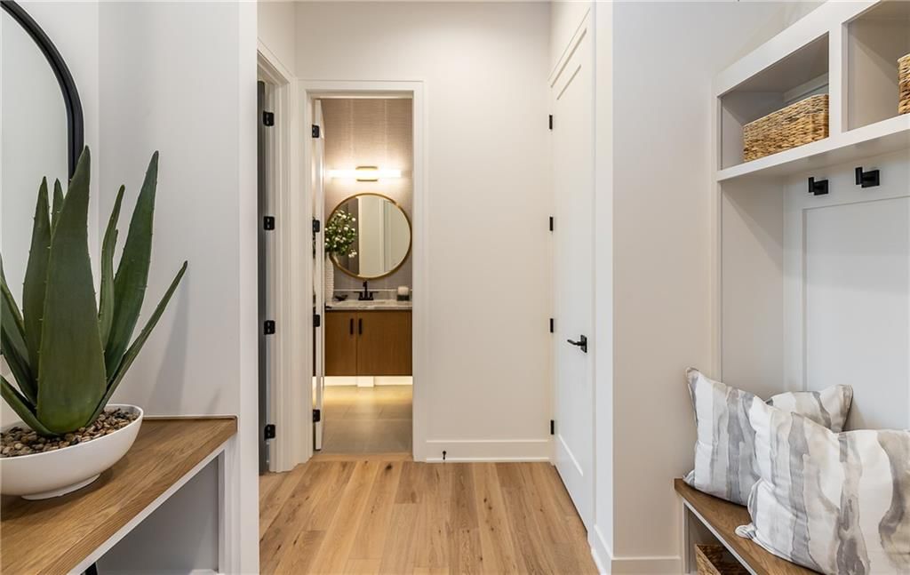 13719 Alhambra Street — photo 17