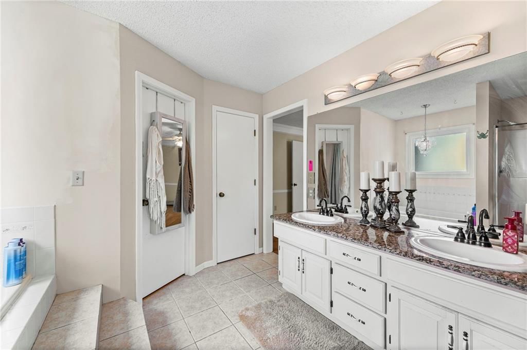 Photo 23 of 59 - 1501 NW 18th Street