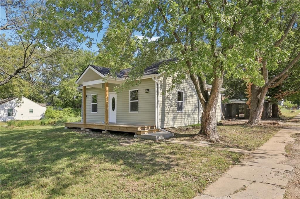 609 S Lexington Street — photo 2