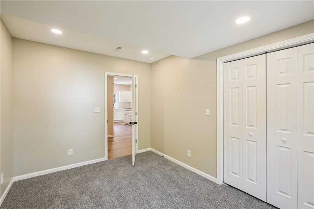 609 S Lexington Street — photo 14