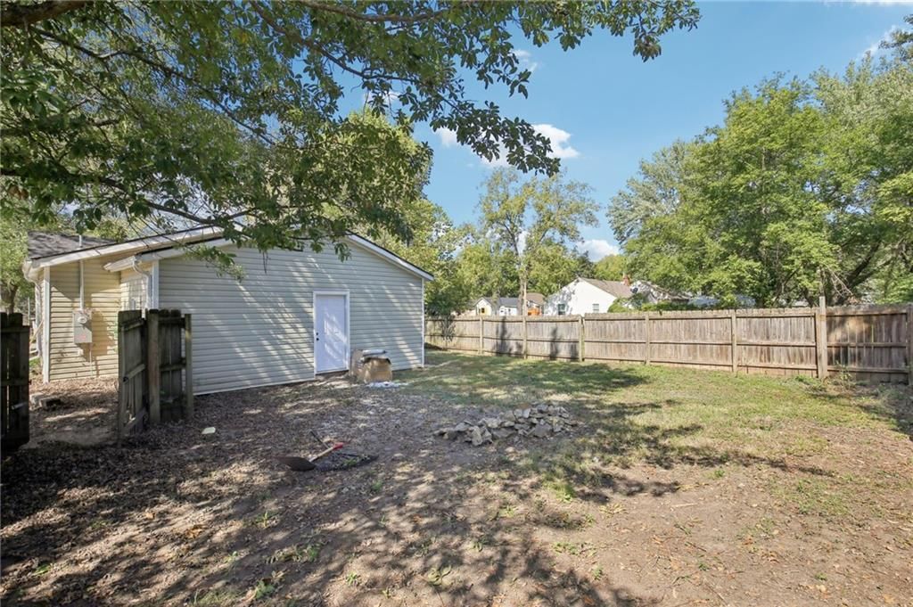 609 S Lexington Street — photo 27