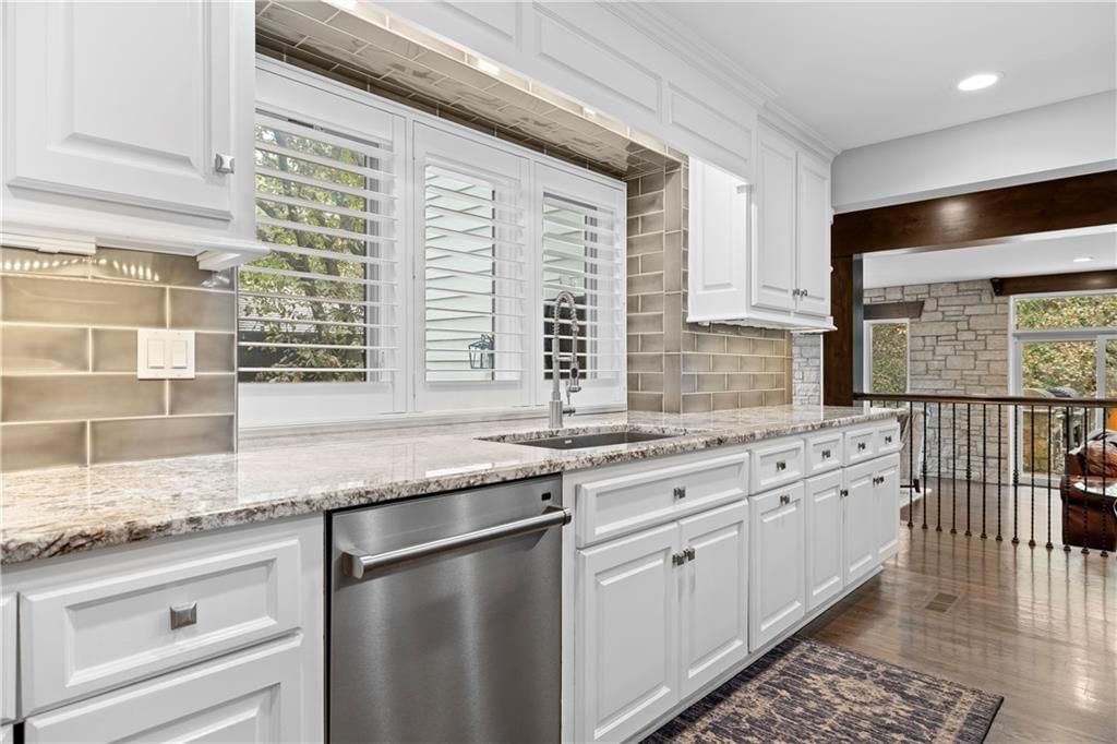 12108 Catalina Street — photo 21
