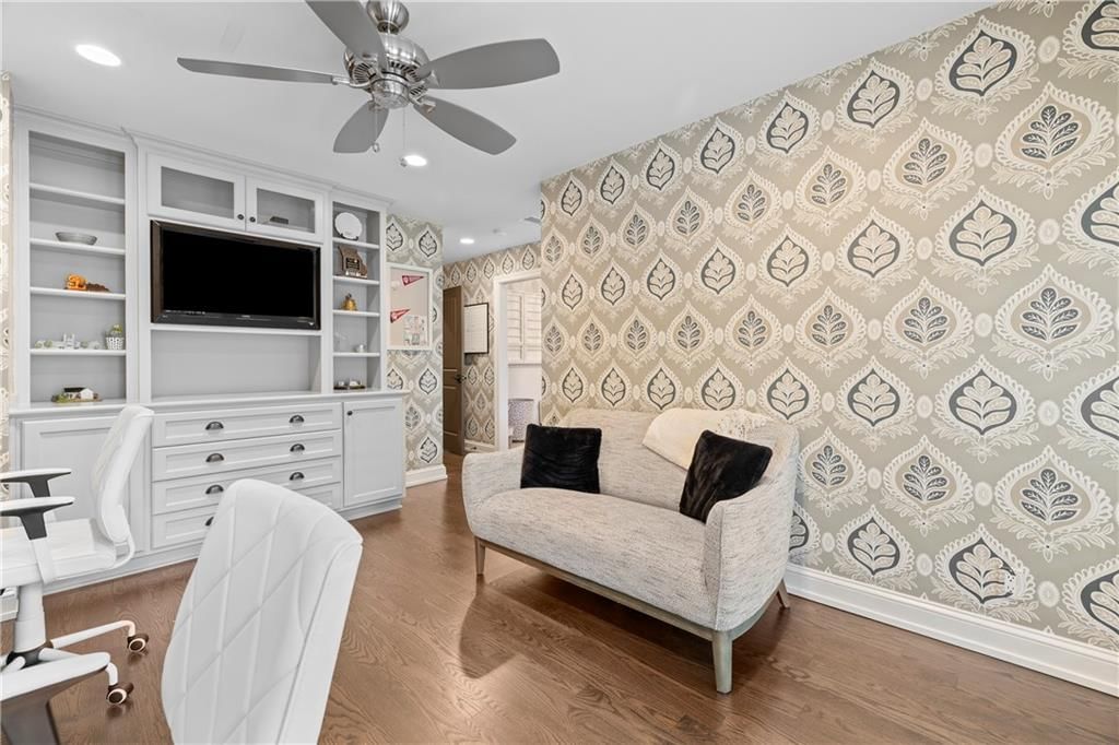 12108 Catalina Street — photo 24