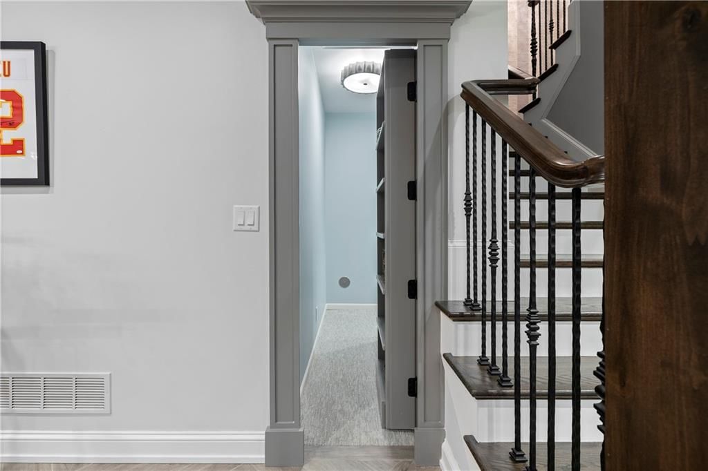 12108 Catalina Street — photo 29