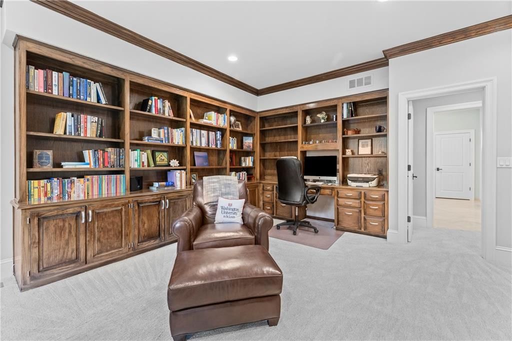 12108 Catalina Street — photo 37