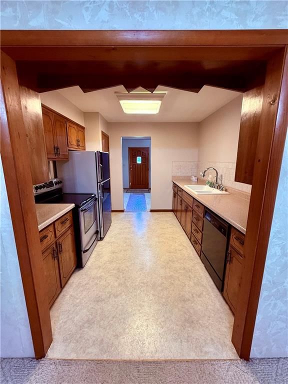 Photo 6 of 20 - 609 Summit Drive
