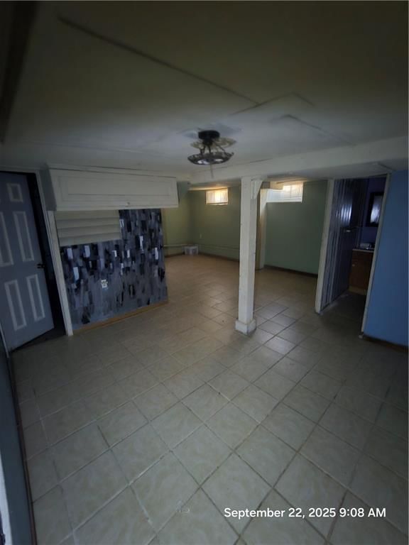 625 W Broadway Street — photo 11
