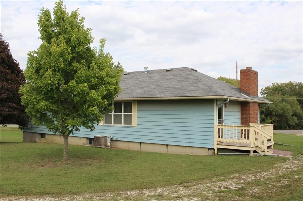 21409 McLouth Road — photo 4