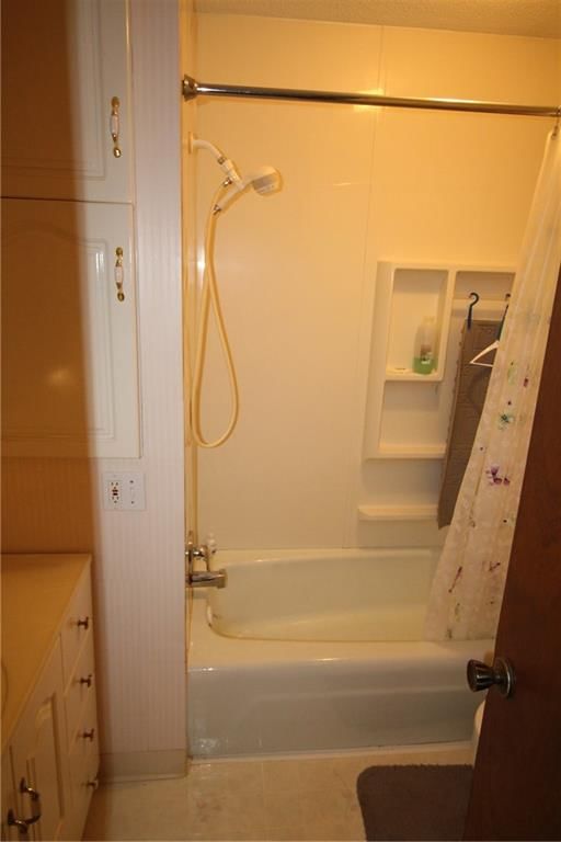 21409 McLouth Road — photo 10