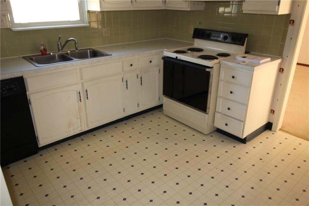 21409 McLouth Road — photo 43