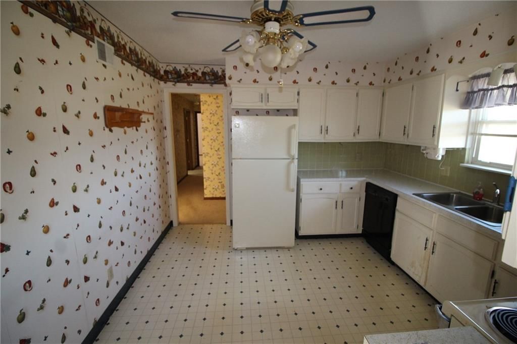 21409 McLouth Road — photo 46