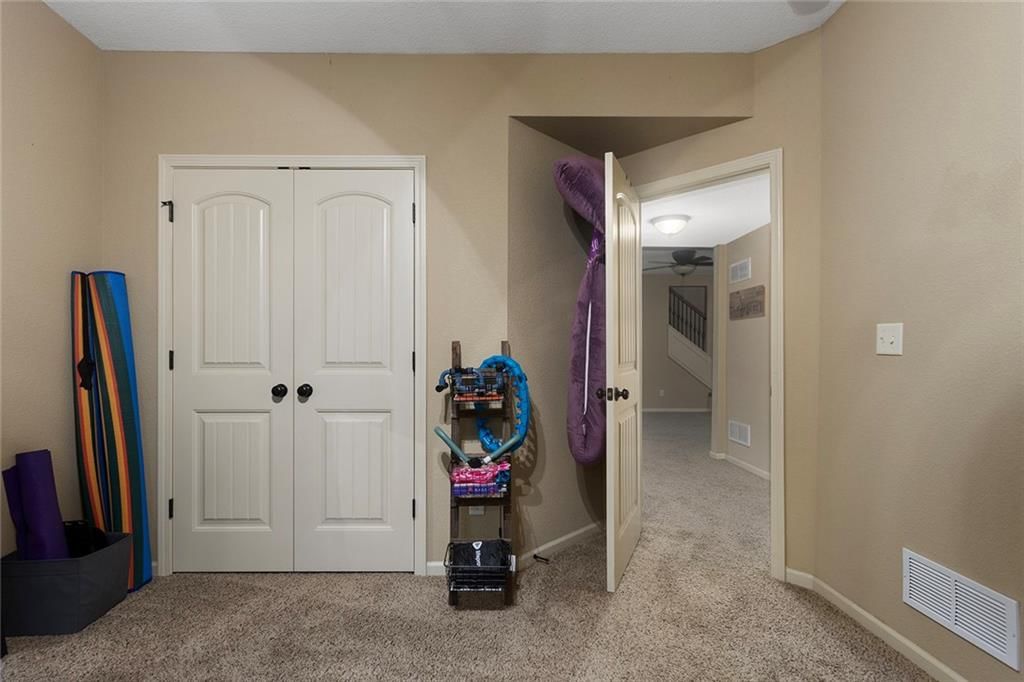 34043 W 90TH Circle — photo 22