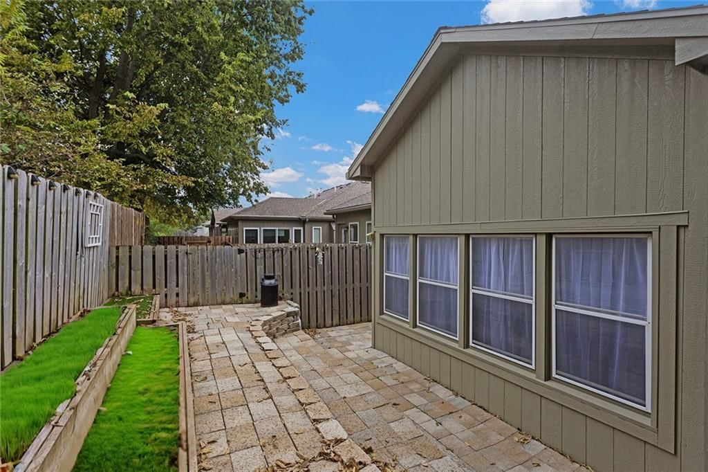 34043 W 90TH Circle — photo 27