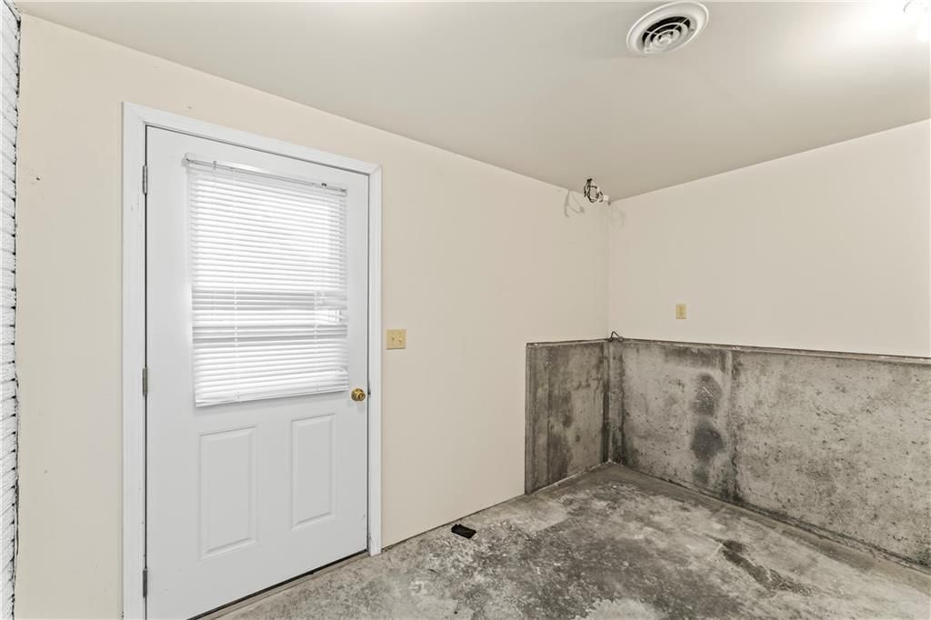 400 Virginia Street — photo 39