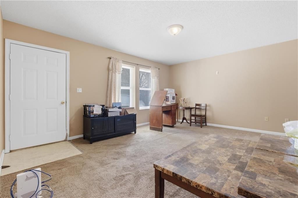 1105 N Doniphan Street — photo 11