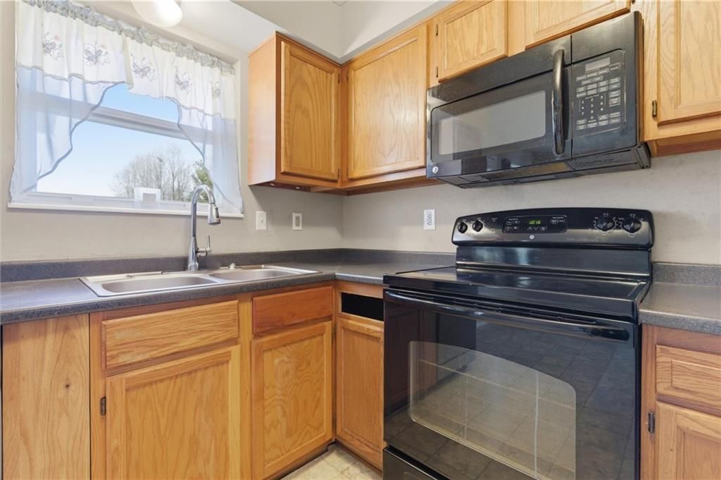 1105 N Doniphan Street — photo 16