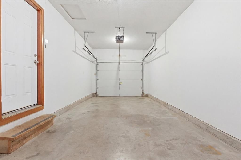1105 N Doniphan Street — photo 19