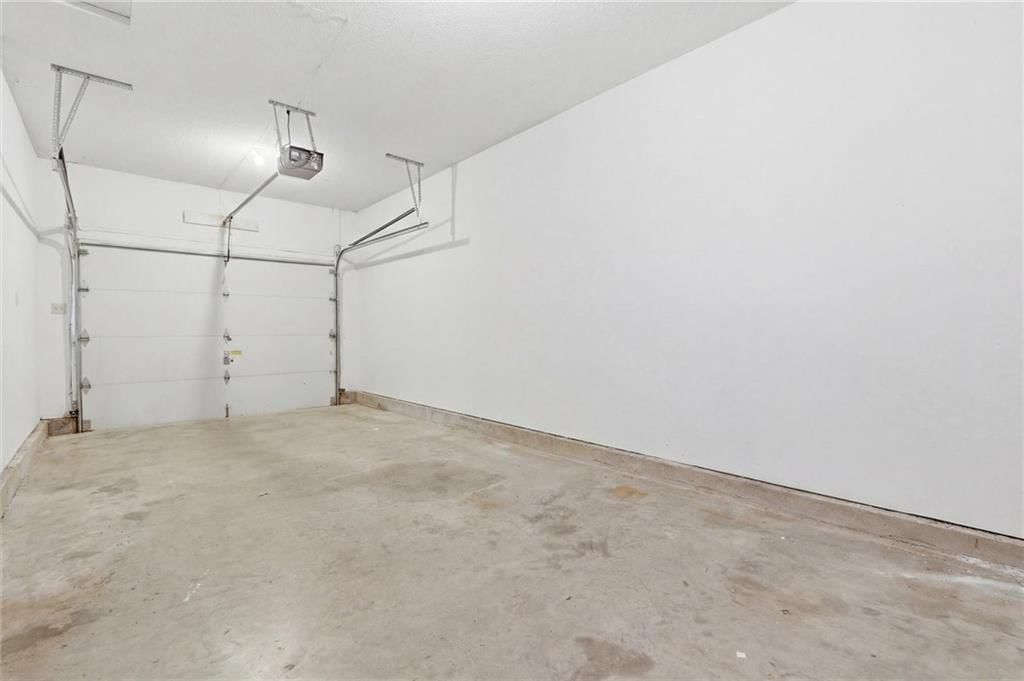 1105 N Doniphan Street — photo 20