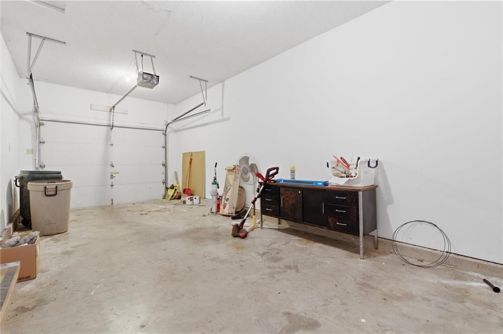 1105 N Doniphan Street — photo 22
