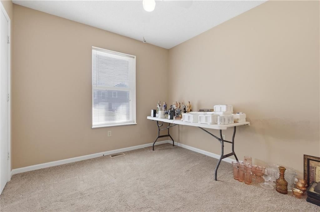 1105 N Doniphan Street — photo 25