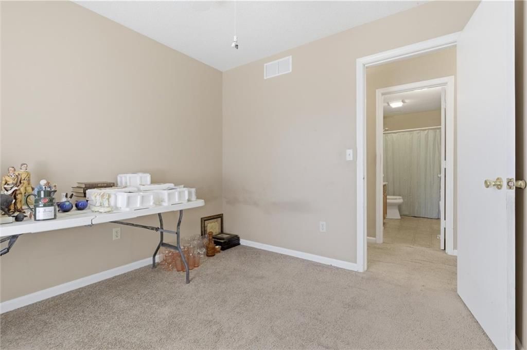 1105 N Doniphan Street — photo 27