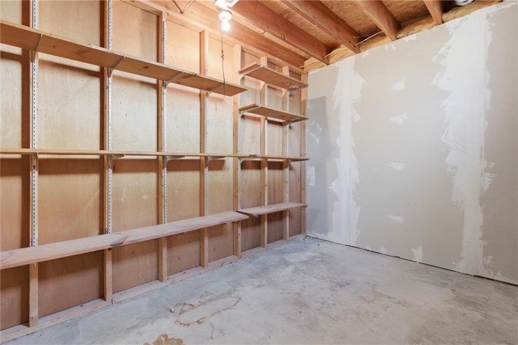 1105 N Doniphan Street — photo 37
