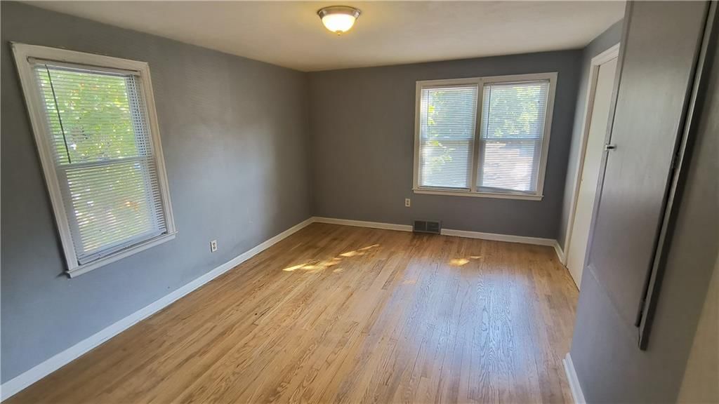 Photo 17 of 27 - 1312 N Main Street