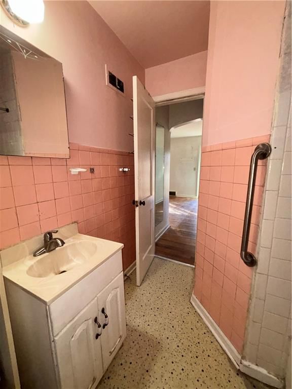 6715 NW Bougher Lane — photo 14