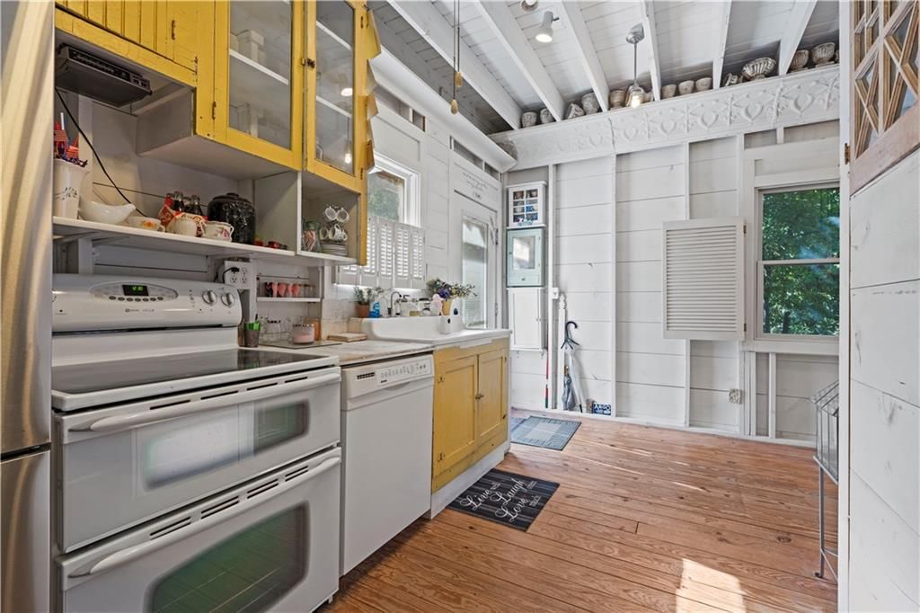 14425 158th Street — photo 11