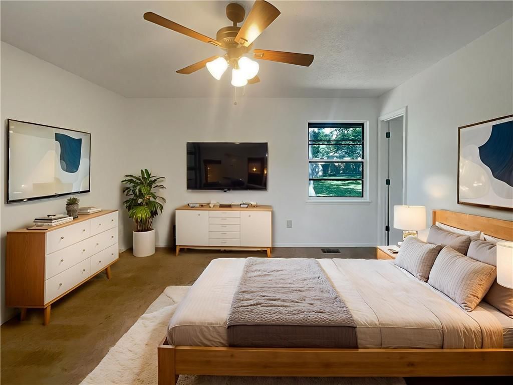 309 Shawn Court — photo 4