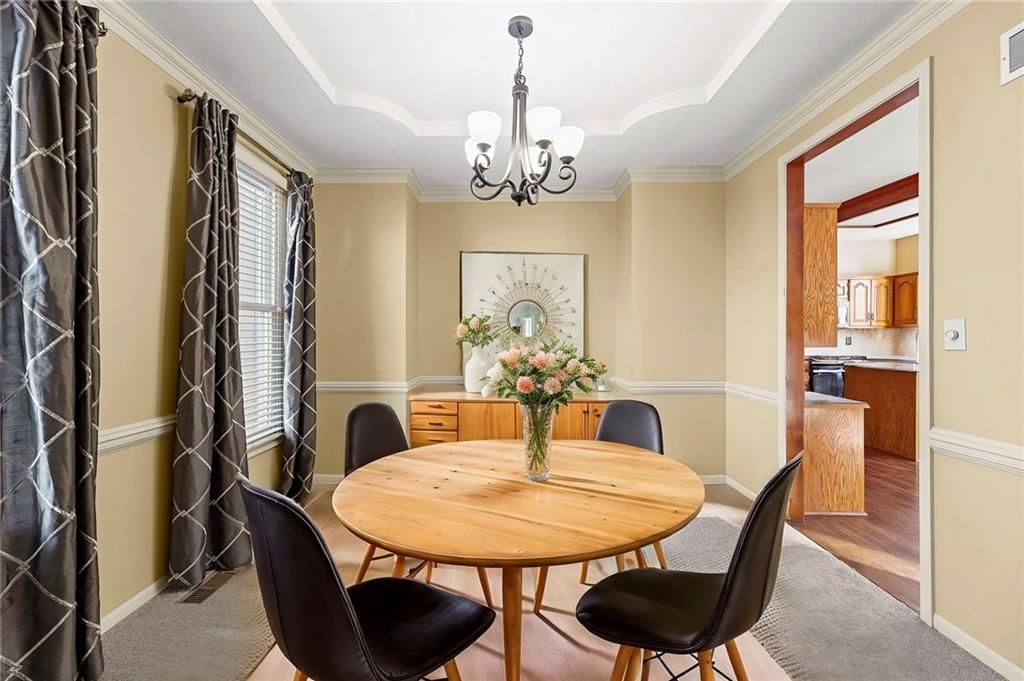 6115 W 157th Street — photo 3