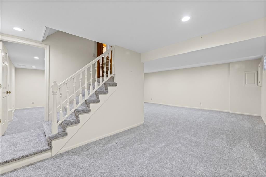 6115 W 157th Street — photo 38