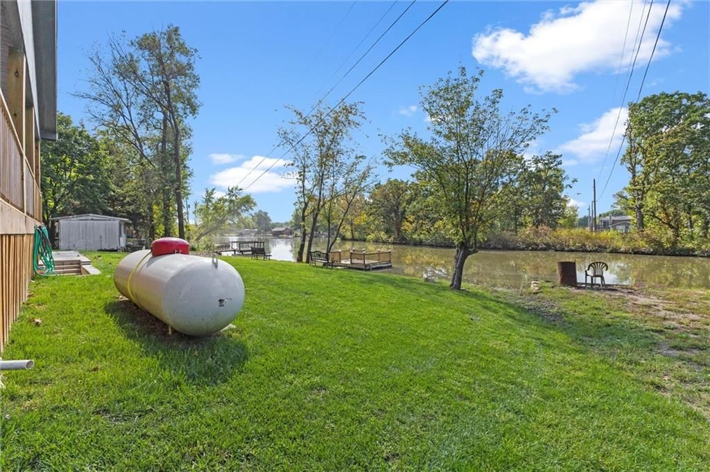 25522 Annies Point Road — photo 5