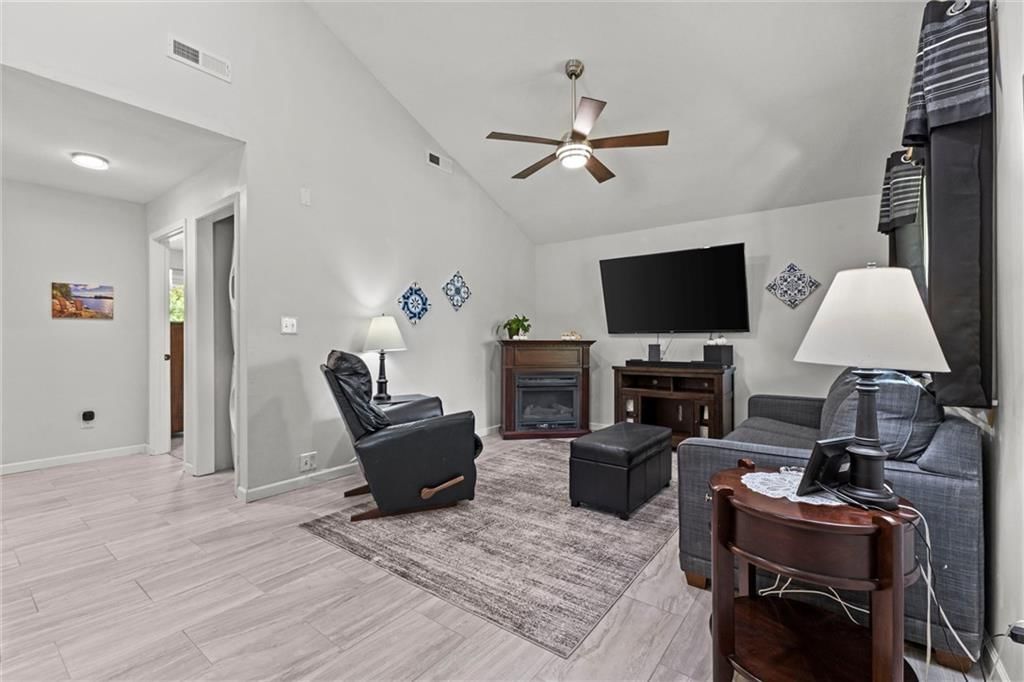 25522 Annies Point Road — photo 8