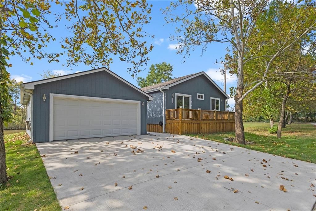 25522 Annies Point Road — photo 28