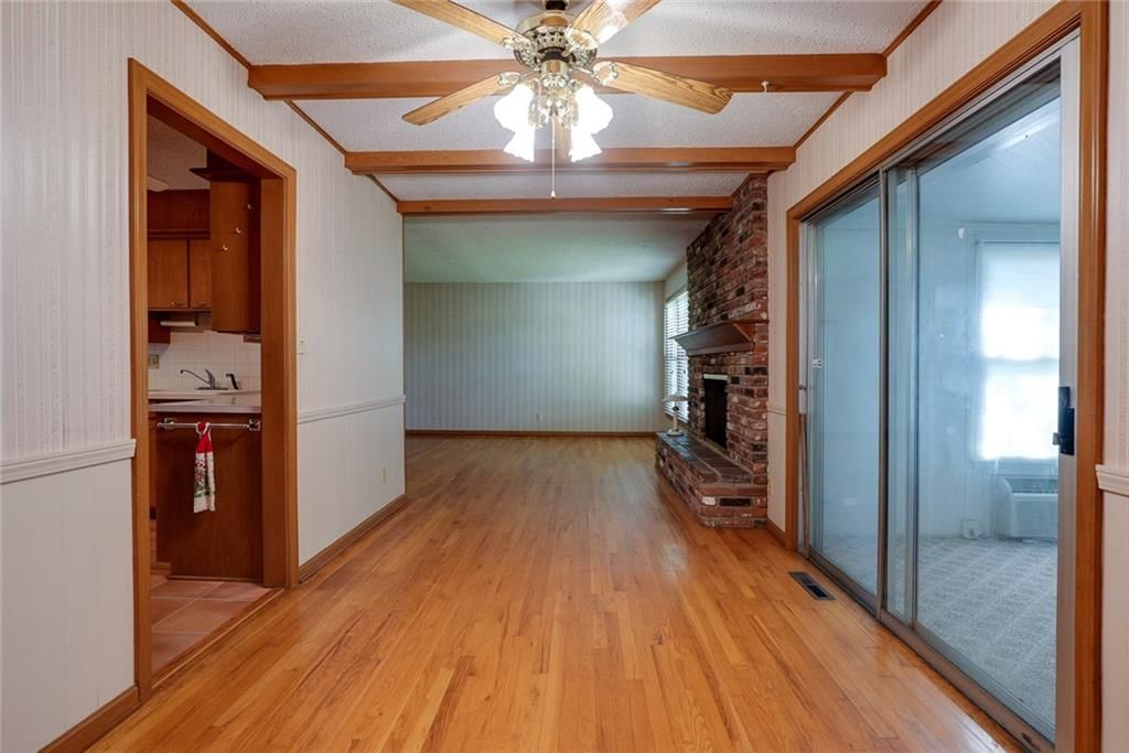4722 Hedges Avenue — photo 13