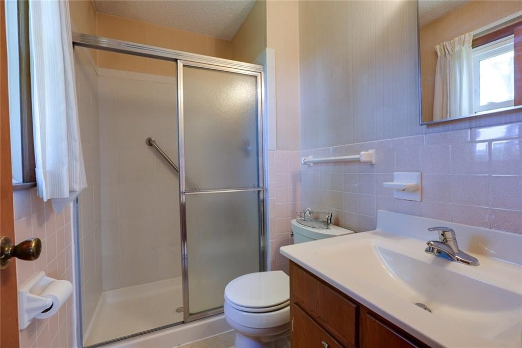 4722 Hedges Avenue — photo 25