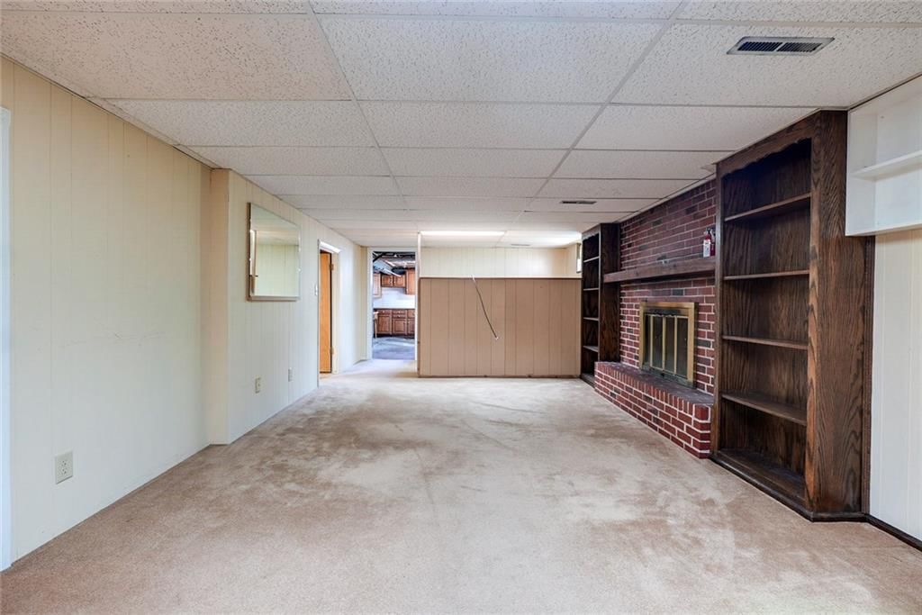 4722 Hedges Avenue — photo 26